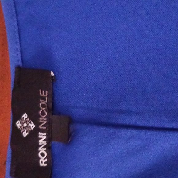 Dress - Picture 3 of 3